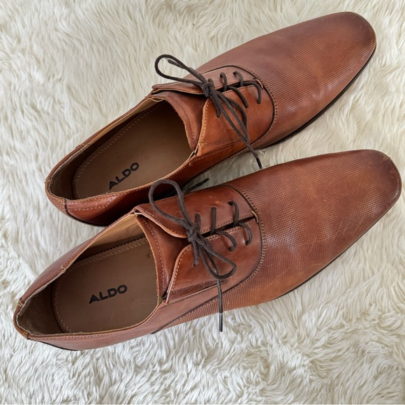 ALDO Men’s Brown Leather Dress Shoe - Picture 4 of 10